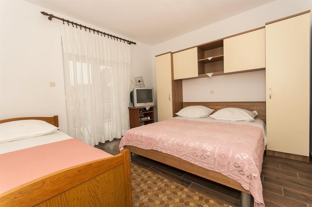 Apartments Luca روغوزنيكا المظهر الخارجي الصورة