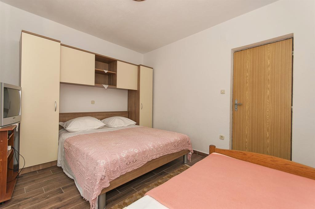 Apartments Luca روغوزنيكا المظهر الخارجي الصورة